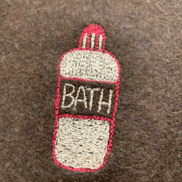 Mungo & Maud Brown Wool Felt Embroidered Grooming Bag-NWT - Picture 4 of 8